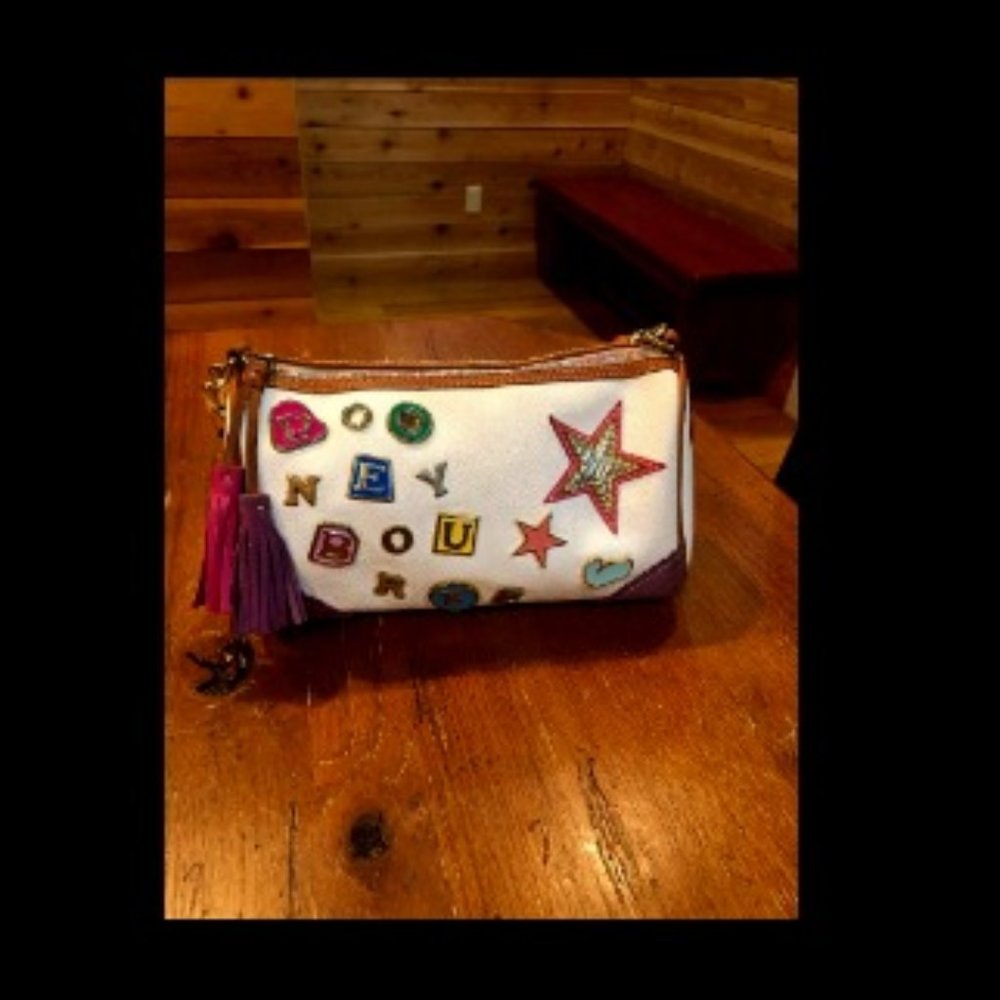 Dooney & Bourke Unique Fun Purse... Say Whaaaa?